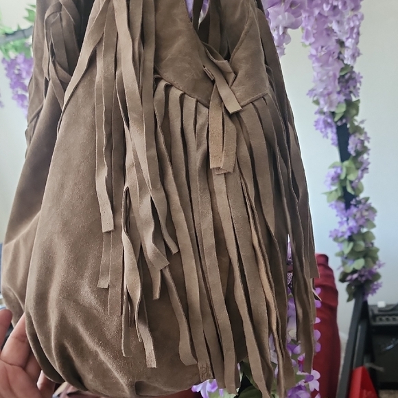 JJ Winters Kellie Tan Fringe Slouchy Leather Suede Shoulder Bag - Picture 7 of 17